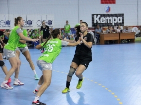 Стопроцентный результат на старте чемпионата России по гандболу среди женских команд суперлиги показало «Ставрополье»