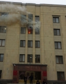 Пожар вспыхнул на четвертом этаже Думы Ставропольского края